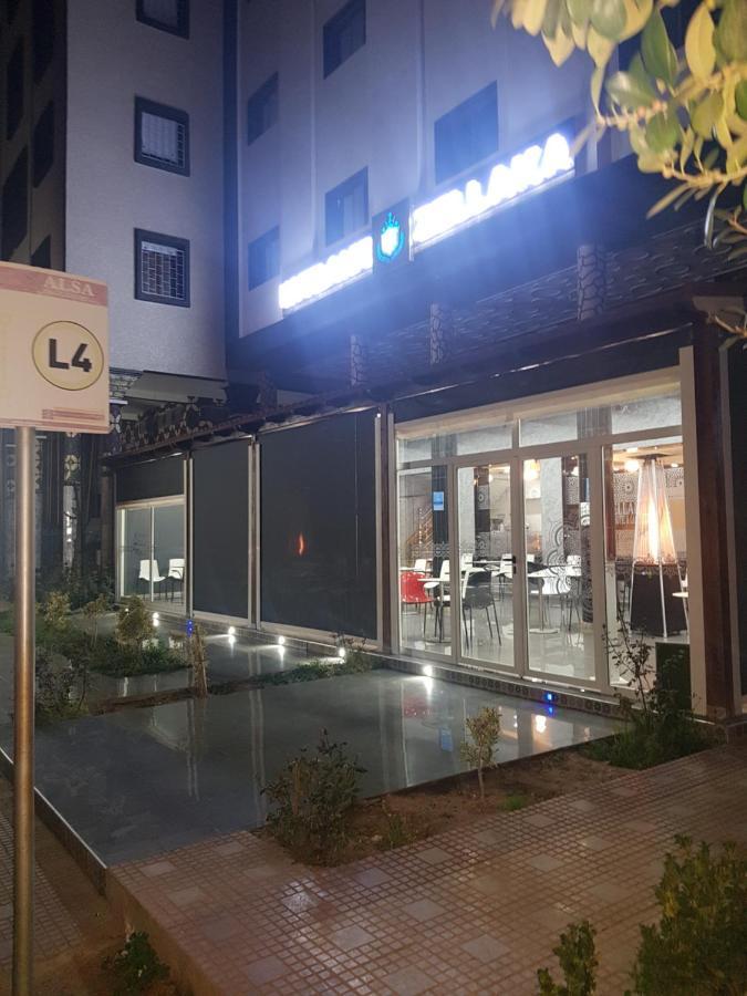 ZELLAKA hôtel&café Kourigha Exterior foto